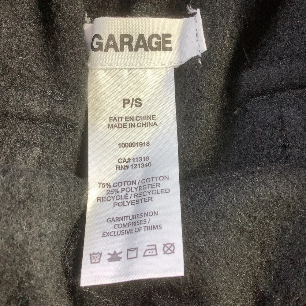 Garage UltraFleece Cargo Straight Sweatpants Jet Black Size Small NWT - Picture 6 of 14